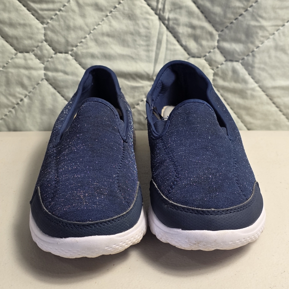 Ladies Navy Slip-On Sneakers with White Soles - Picture 6 of 9